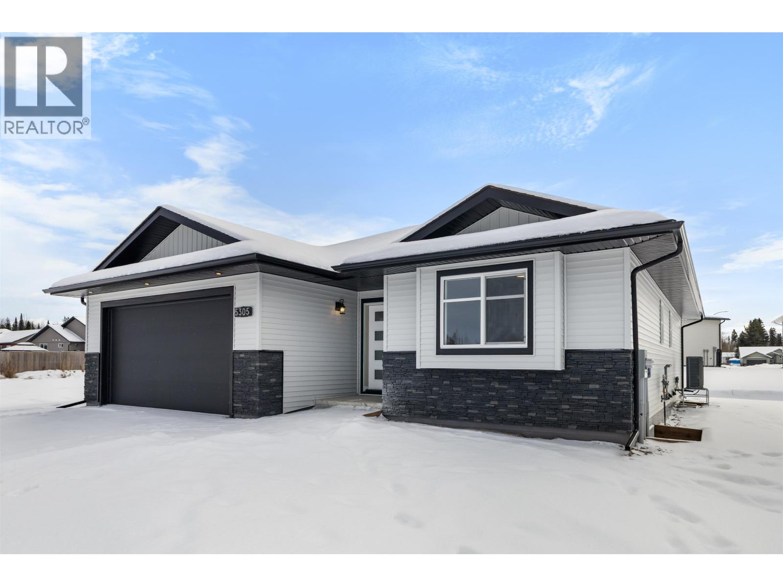 5305 Breanna Avenue, Prince George, British Columbia  V2K 0B6 - Photo 2 - R3073491