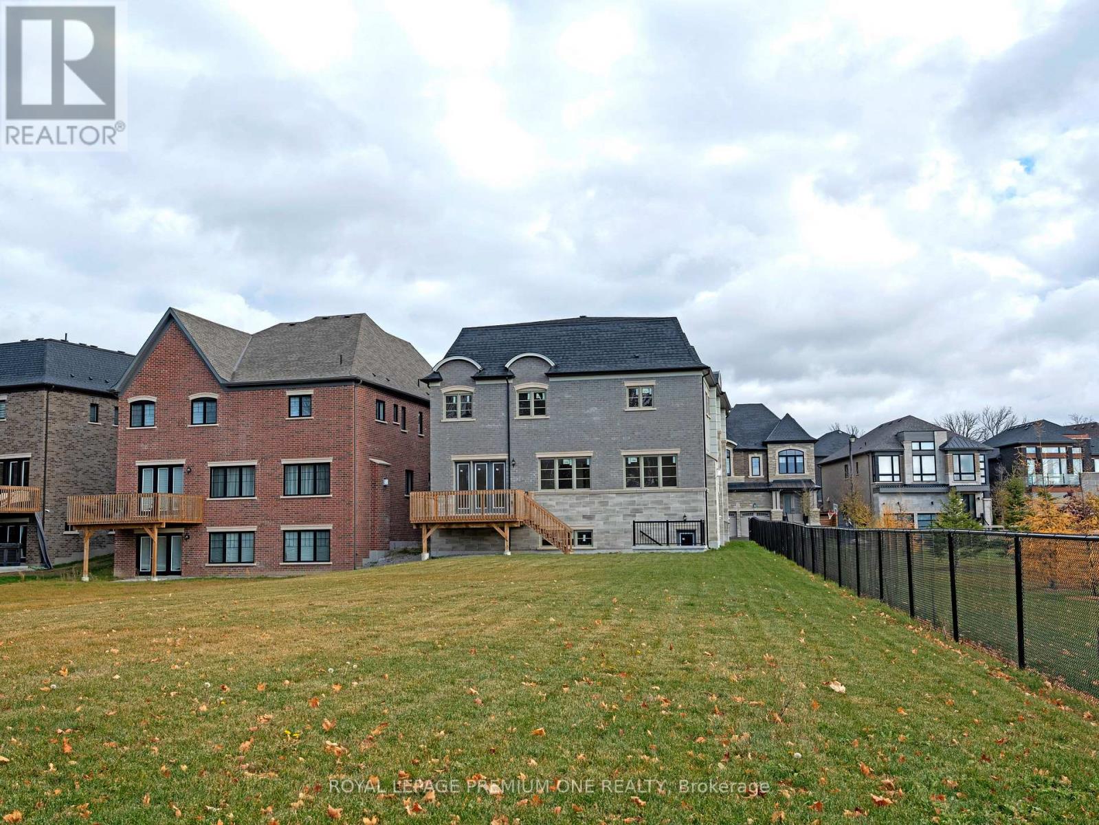 130 Cannes Avenue, Vaughan, Ontario  L4H 5A8 - Photo 8 - N12580222