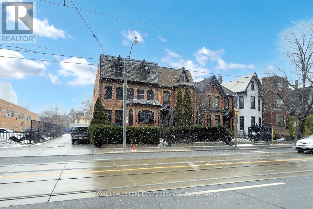 388 Parliament Street, Toronto (Moss Park), Ontario  M5A 2Z7 - Photo 2 - C12630616