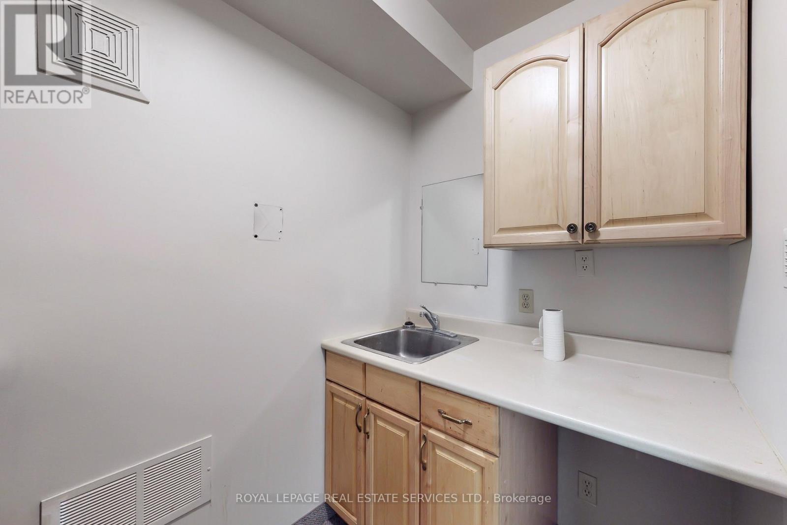 388 Parliament Street, Toronto (Moss Park), Ontario  M5A 2Z7 - Photo 36 - C12630616