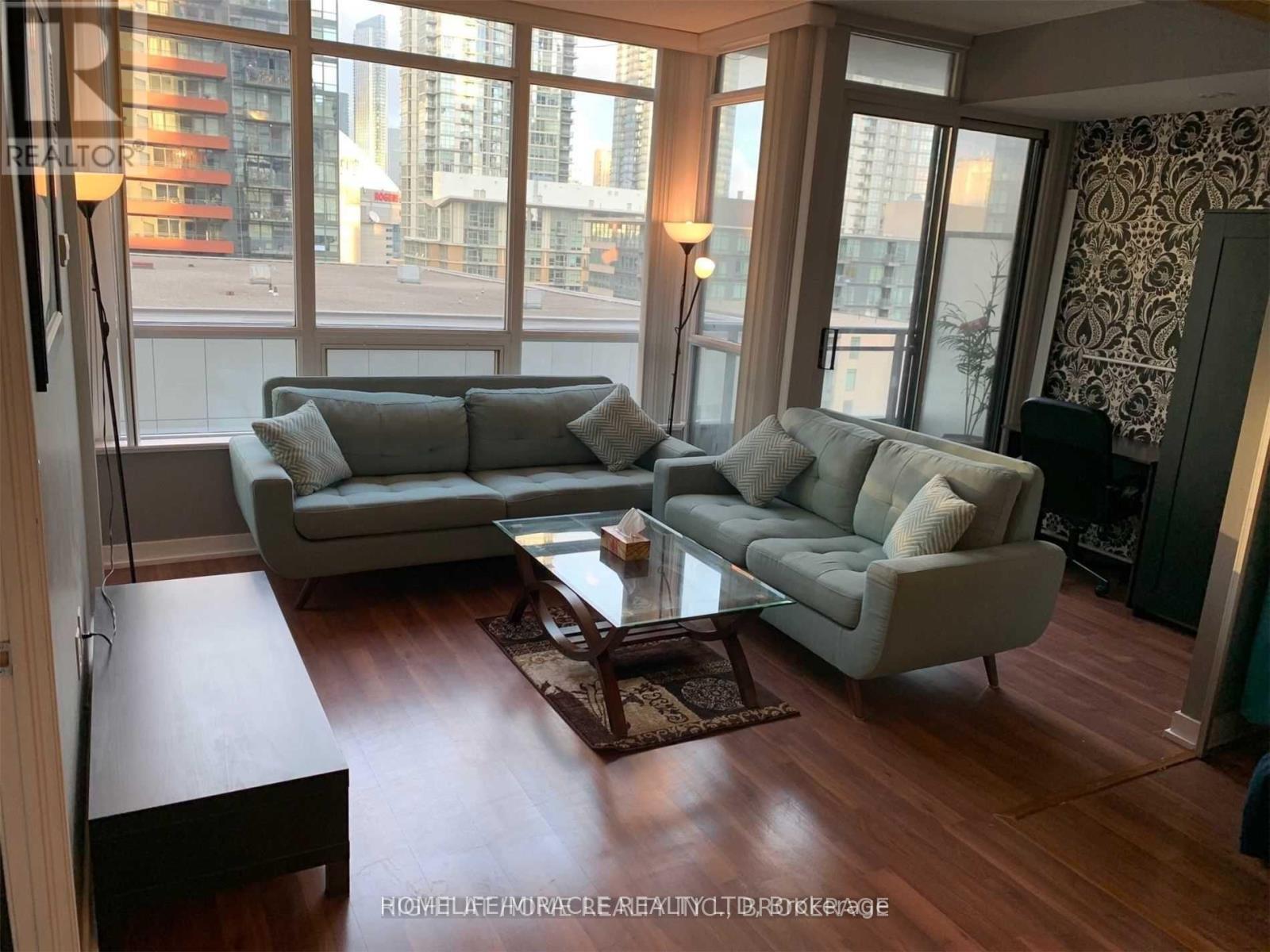 707 - 8 Telegram Mews, Toronto, Ontario  M5V 3Z5 - Photo 2 - C12630624