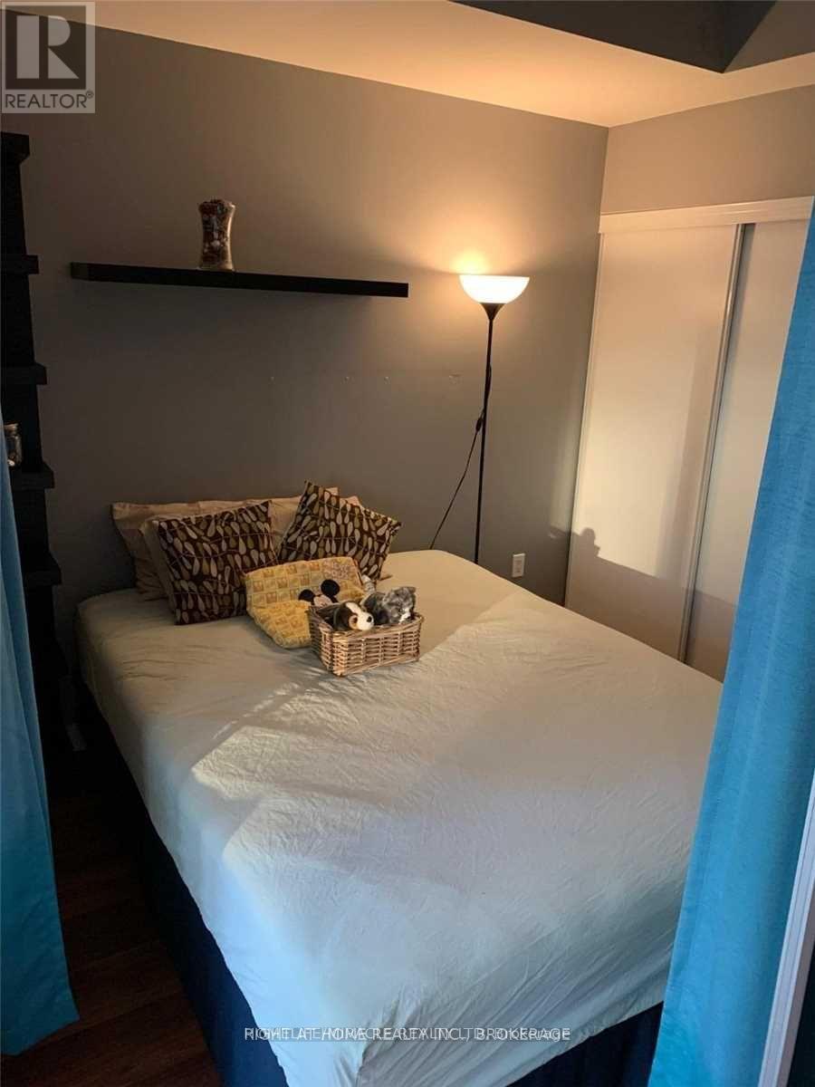 707 - 8 Telegram Mews, Toronto, Ontario  M5V 3Z5 - Photo 7 - C12630624