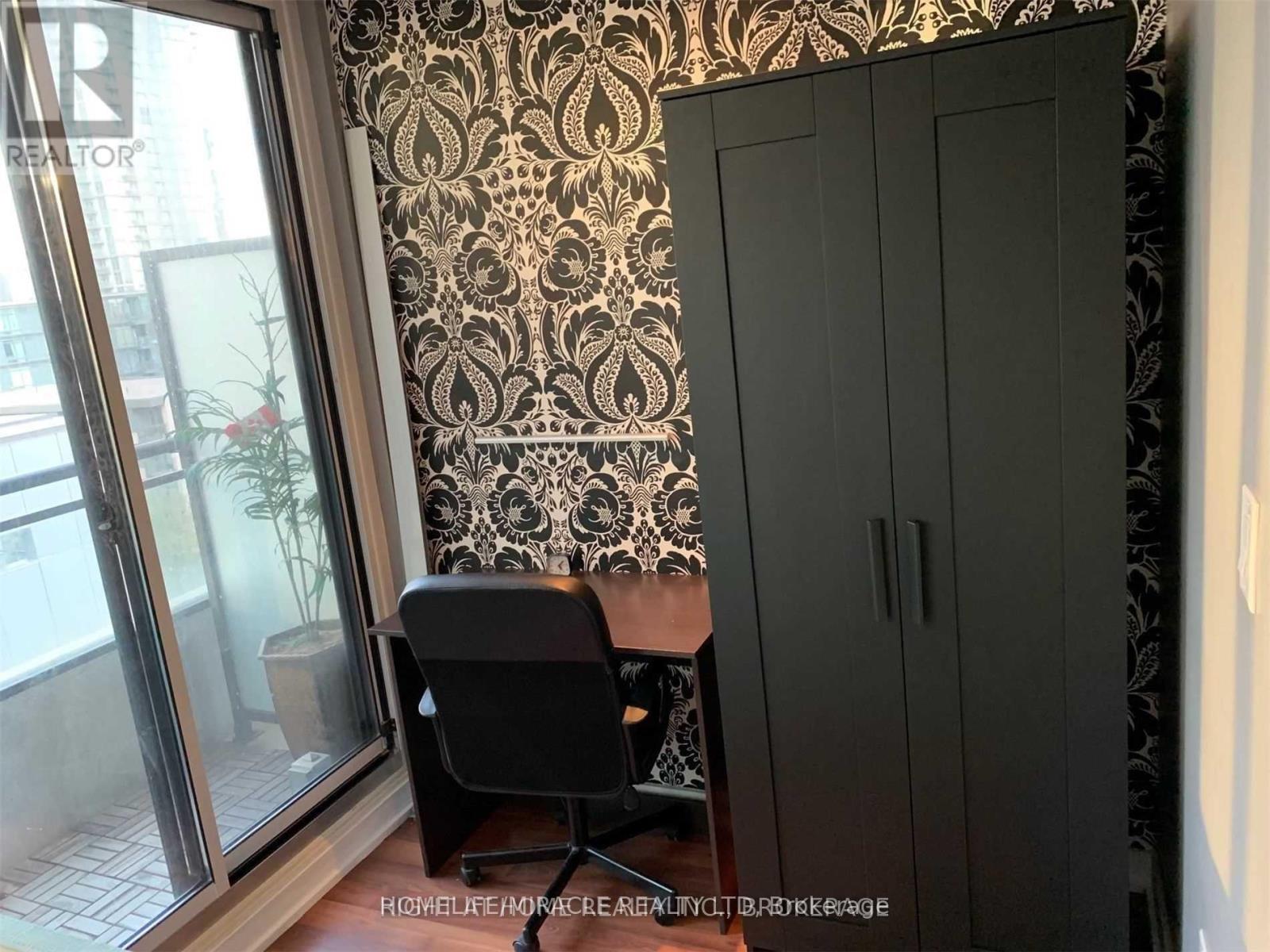 707 - 8 Telegram Mews, Toronto, Ontario  M5V 3Z5 - Photo 9 - C12630624