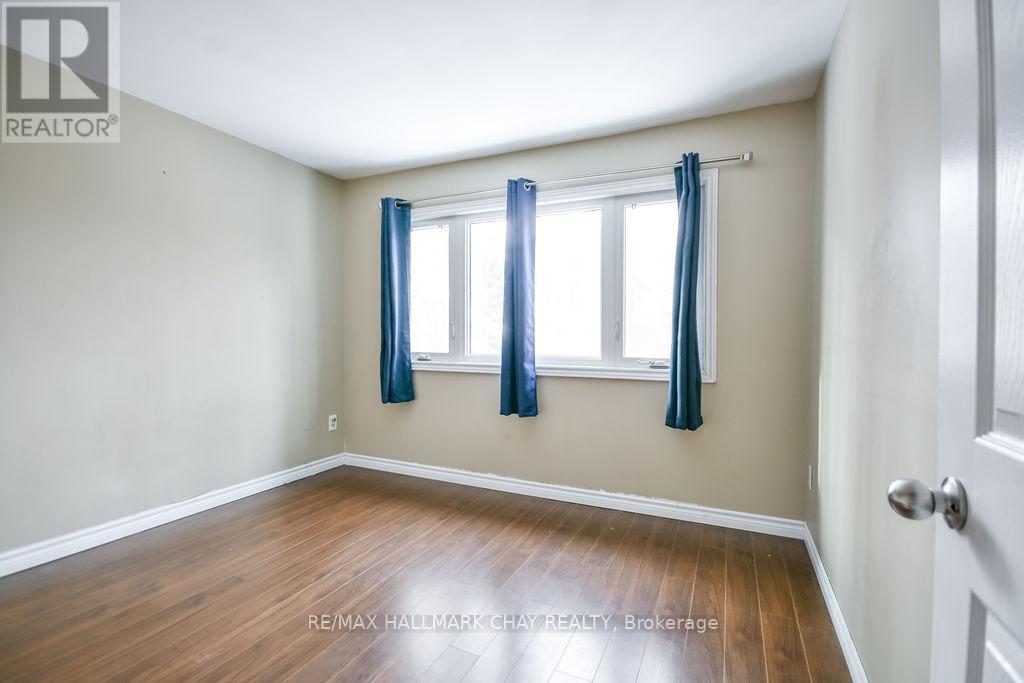 1 Pine Spring Road, Oro-Medonte, Ontario  L4M 4Y8 - Photo 21 - S12630586