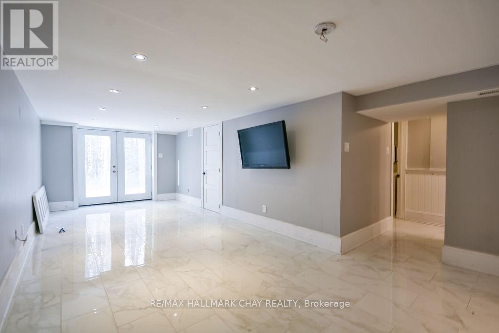 1 Pine Spring Road, Oro-Medonte, Ontario  L4M 4Y8 - Photo 23 - S12630586