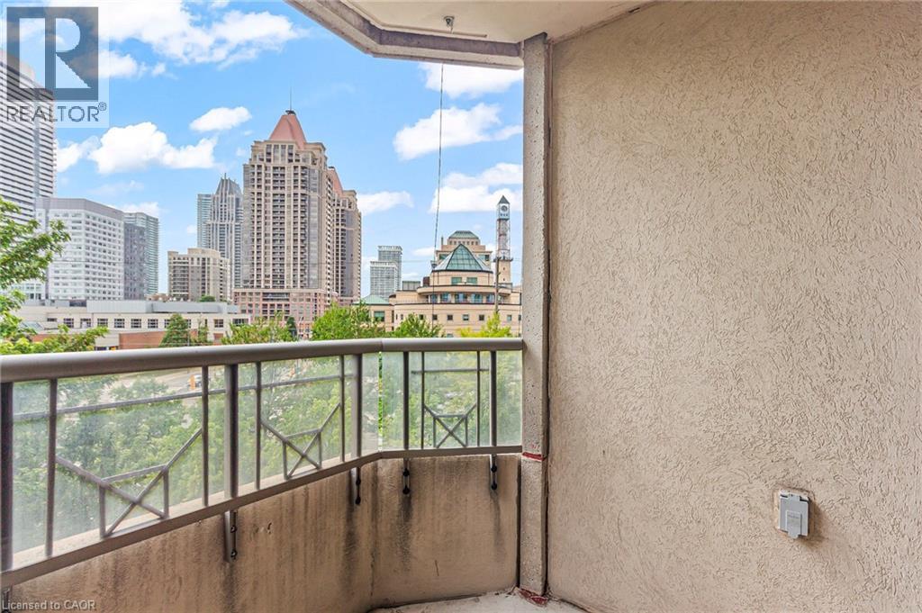 310 Burnhamthorpe Road W Unit# 401, Mississauga, Ontario  L5B 4P9 - Photo 16 - 40793768