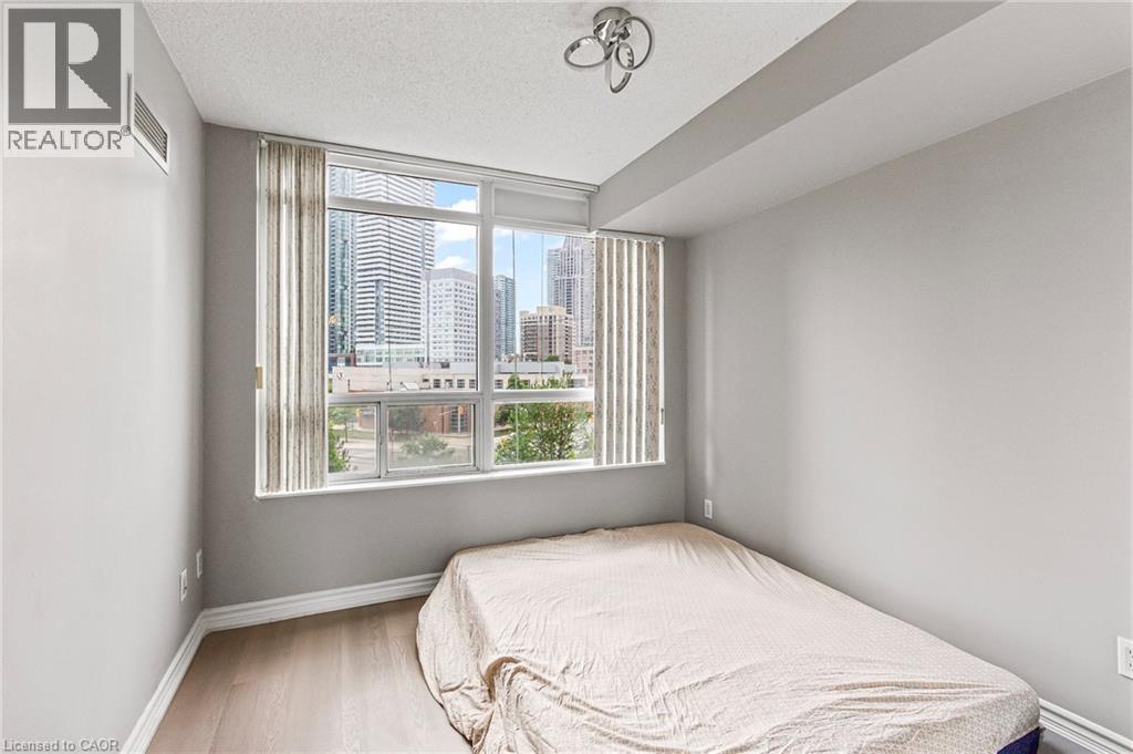 310 Burnhamthorpe Road W Unit# 401, Mississauga, Ontario  L5B 4P9 - Photo 18 - 40793768