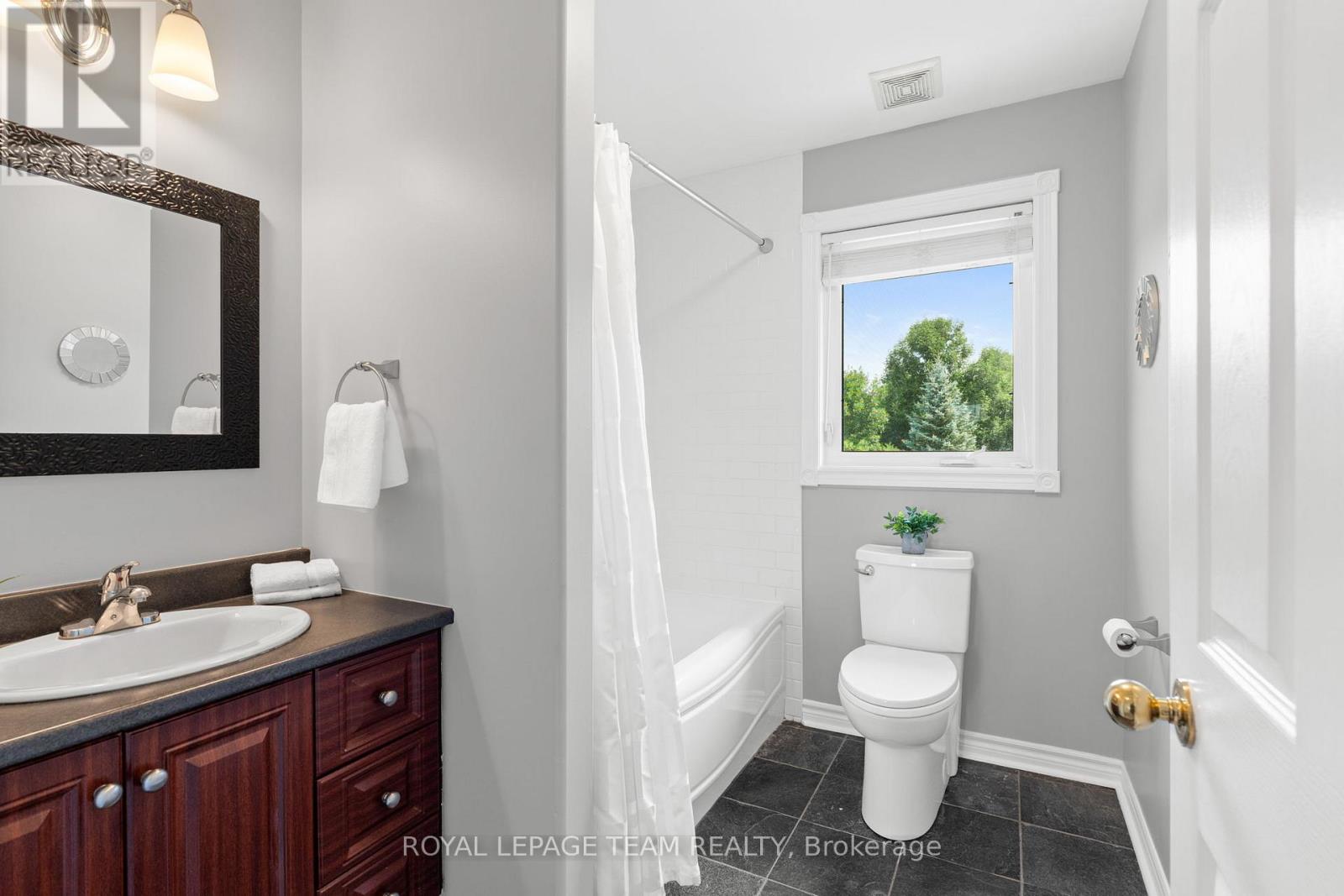 117 Lady Lochead Lane, Ottawa, Ontario  K0A 1L0 - Photo 21 - X12475355