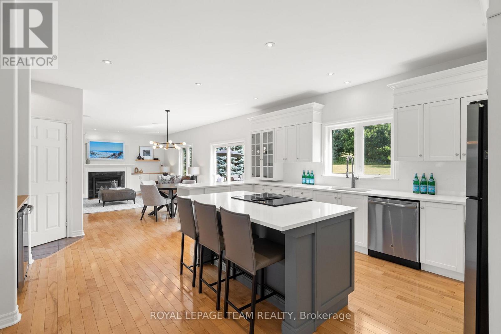 117 Lady Lochead Lane, Ottawa, Ontario  K0A 1L0 - Photo 3 - X12475355