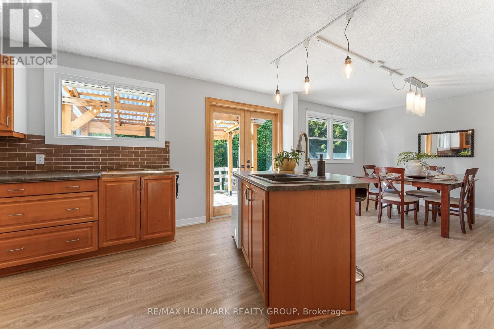 3960 Farmers Way, Ottawa, Ontario  K0A 1K0 - Photo 8 - X12604526