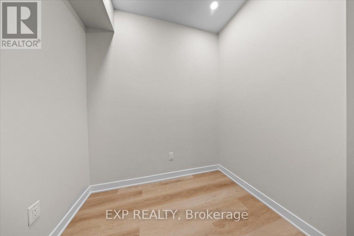 212 - 3600 Brian Coburn Boulevard, Ottawa, Ontario  K4A 5T8 - Photo 4 - X12629730