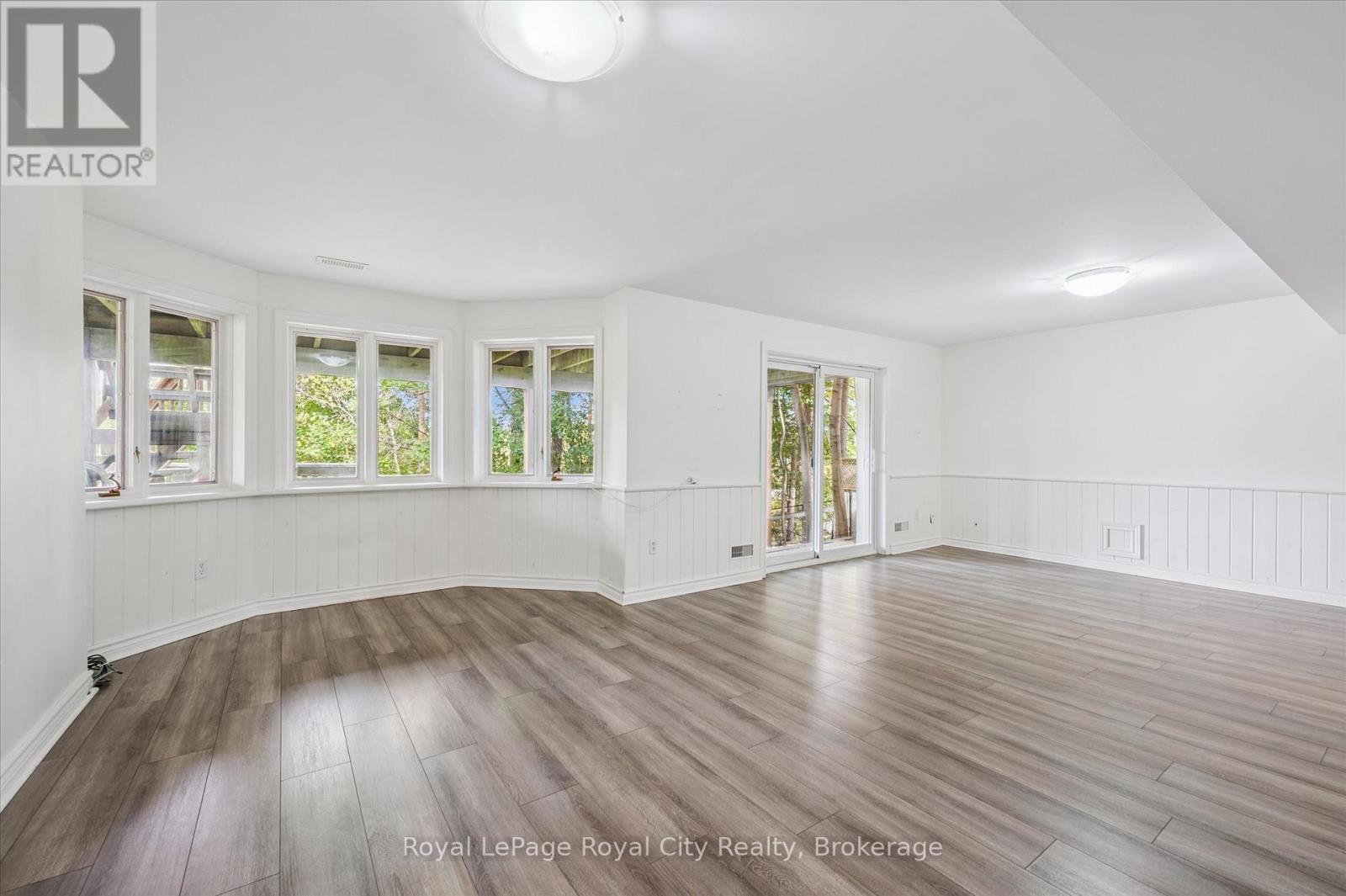 52 Mcnab Street, Centre Wellington, Ontario N0B 1S0 - Photo 32 - X12630694