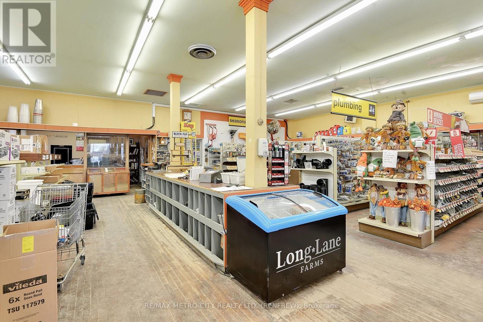 150 Raglan Street S, Renfrew, Ontario  K7V 1R1 - Photo 11 - X12270743