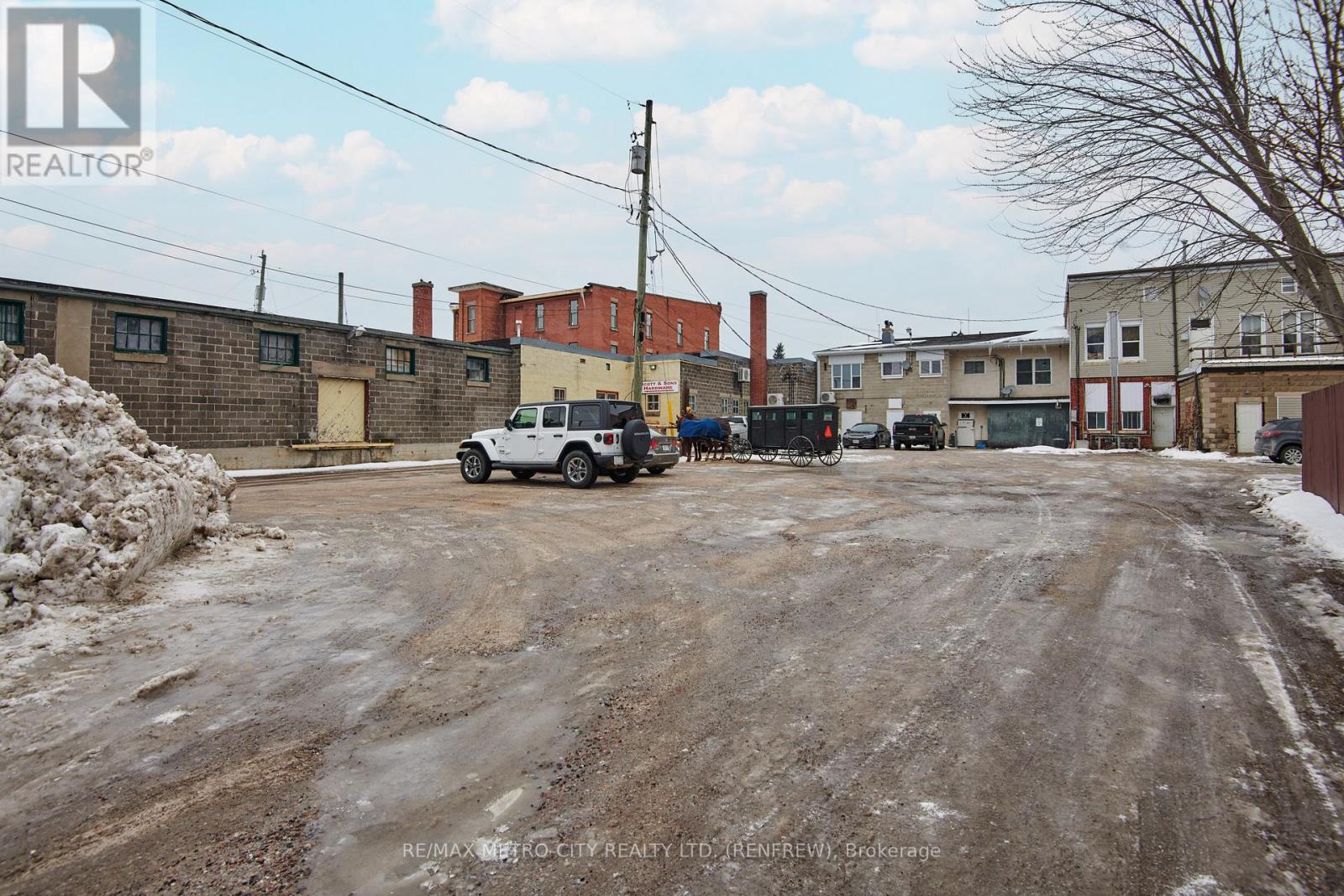 150 Raglan Street S, Renfrew, Ontario  K7V 1R1 - Photo 36 - X12270743