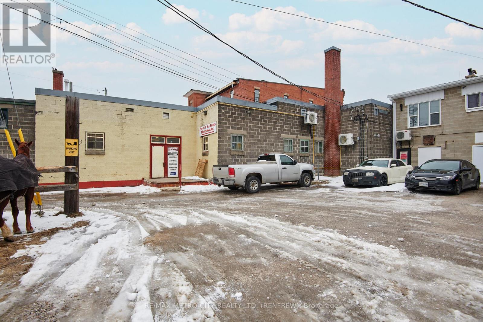 150 Raglan Street S, Renfrew, Ontario  K7V 1R1 - Photo 34 - X12270743