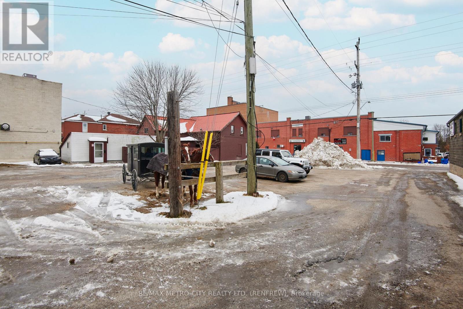 150 Raglan Street S, Renfrew, Ontario  K7V 1R1 - Photo 37 - X12270743