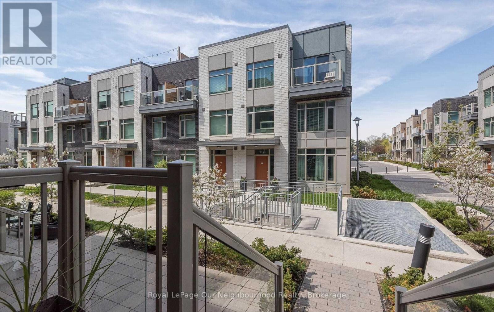 257 - 27 Applewood Lane, Toronto, Ontario  M9C 0C1 - Photo 24 - W12630556