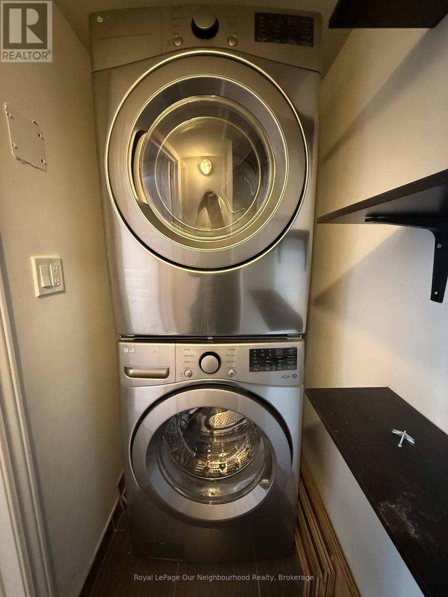 257 - 27 Applewood Lane, Toronto, Ontario  M9C 0C1 - Photo 9 - W12630556