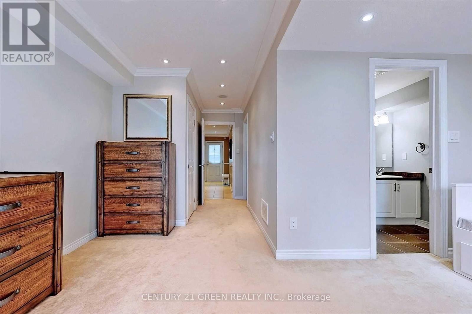 21 Cedar Lake Crescent, Brampton, Ontario  L6Y 0P9 - Photo 24 - W12630596