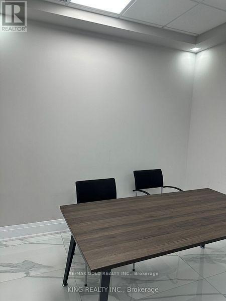 212-50 Sunny Meadow Blvd Boulevard N, Brampton, Ontario  L6R 0Y7 - Photo 11 - W12630602