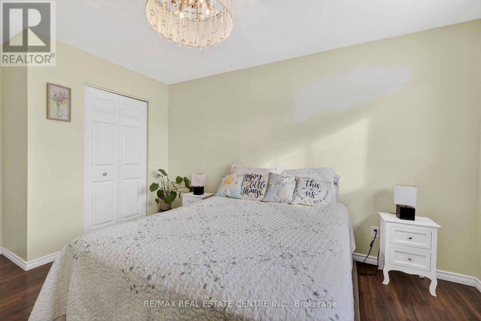 45 Fourth Avenue, Orangeville, Ontario  L9W 3S7 - Photo 17 - W12630604