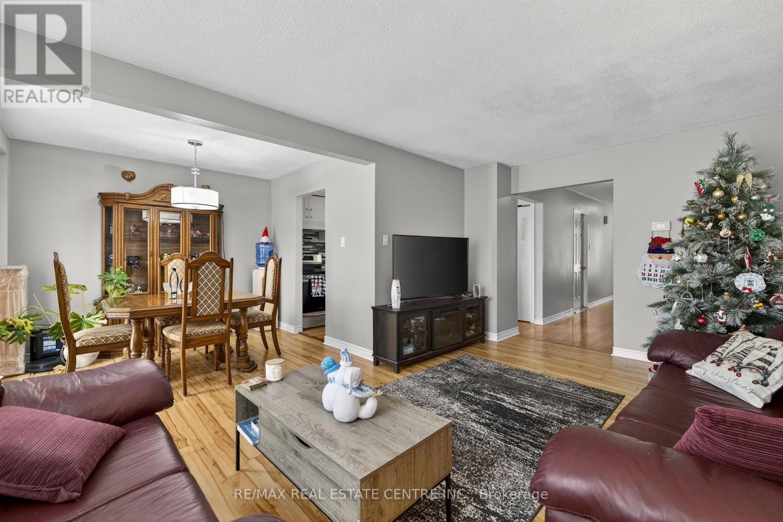 45 Fourth Avenue, Orangeville, Ontario  L9W 3S7 - Photo 8 - W12630604