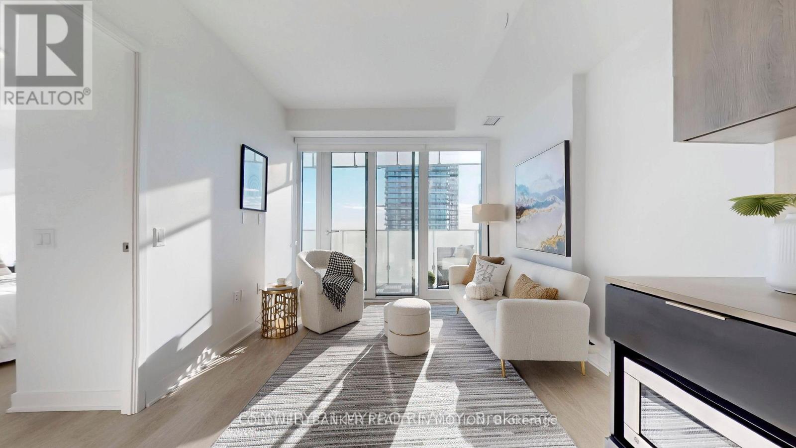 5506 - 3900 Confederation Parkway, Mississauga, Ontario  L5B 0M3 - Photo 3 - W12630608