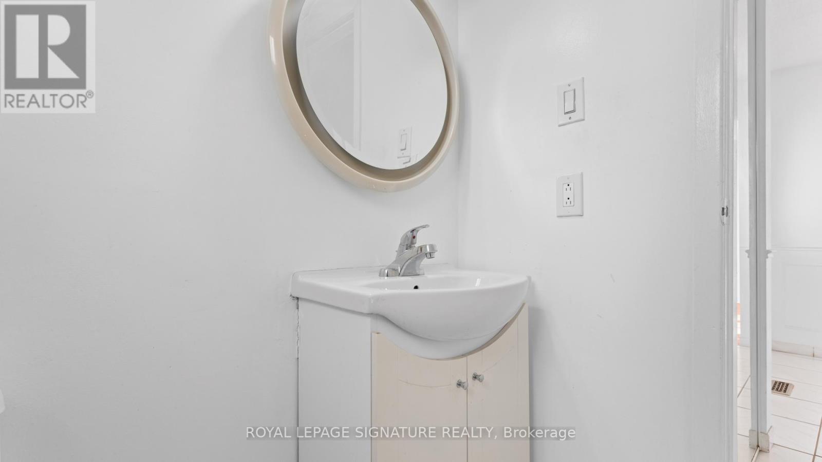 18 Charlton Crescent, Ajax, Ontario L1S 4B8 - Photo 16 - E12616610