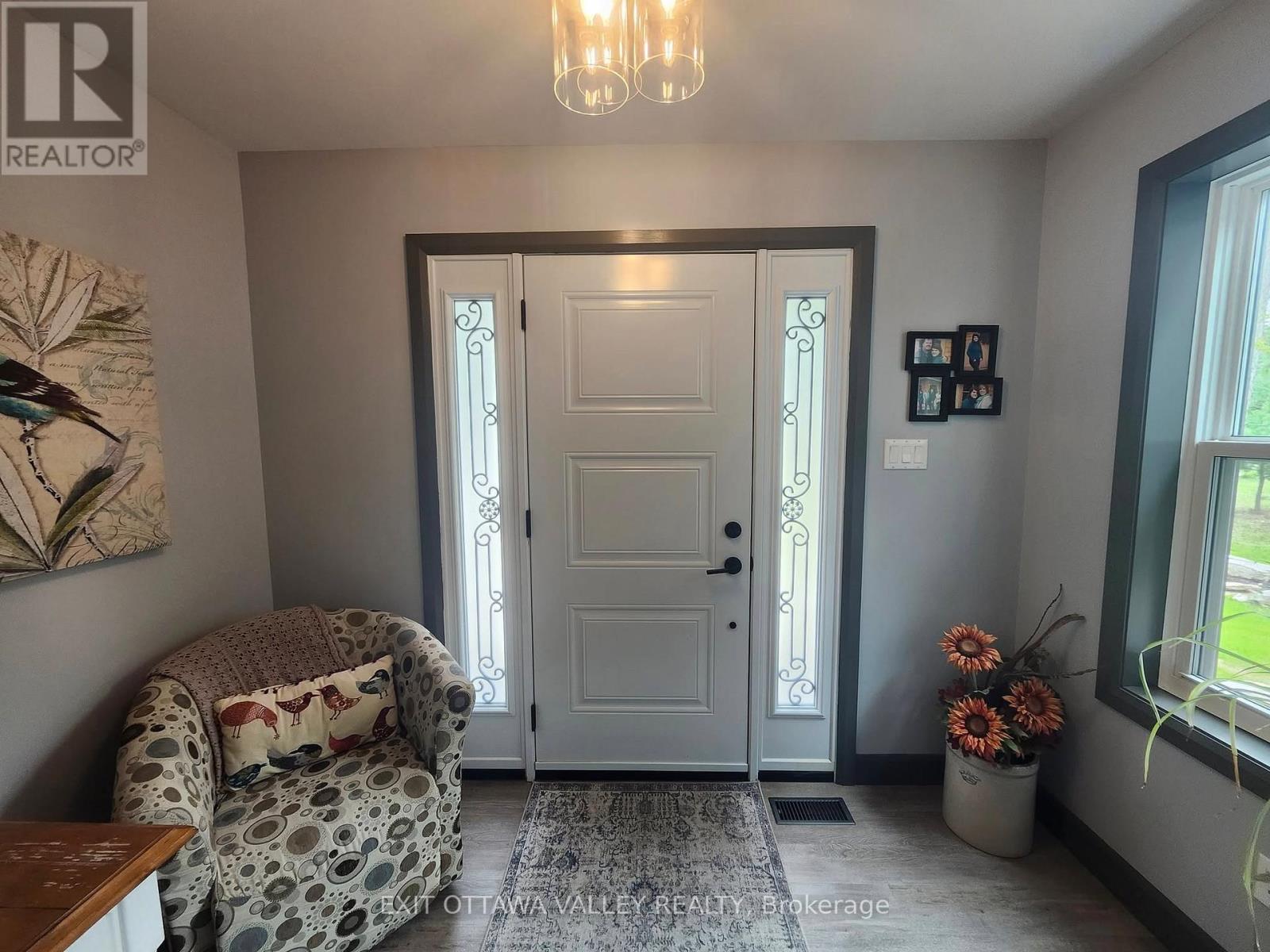 1485 Rapid Road, Whitewater Region, Ontario K0J 2L0 - Photo 11 - X12630684