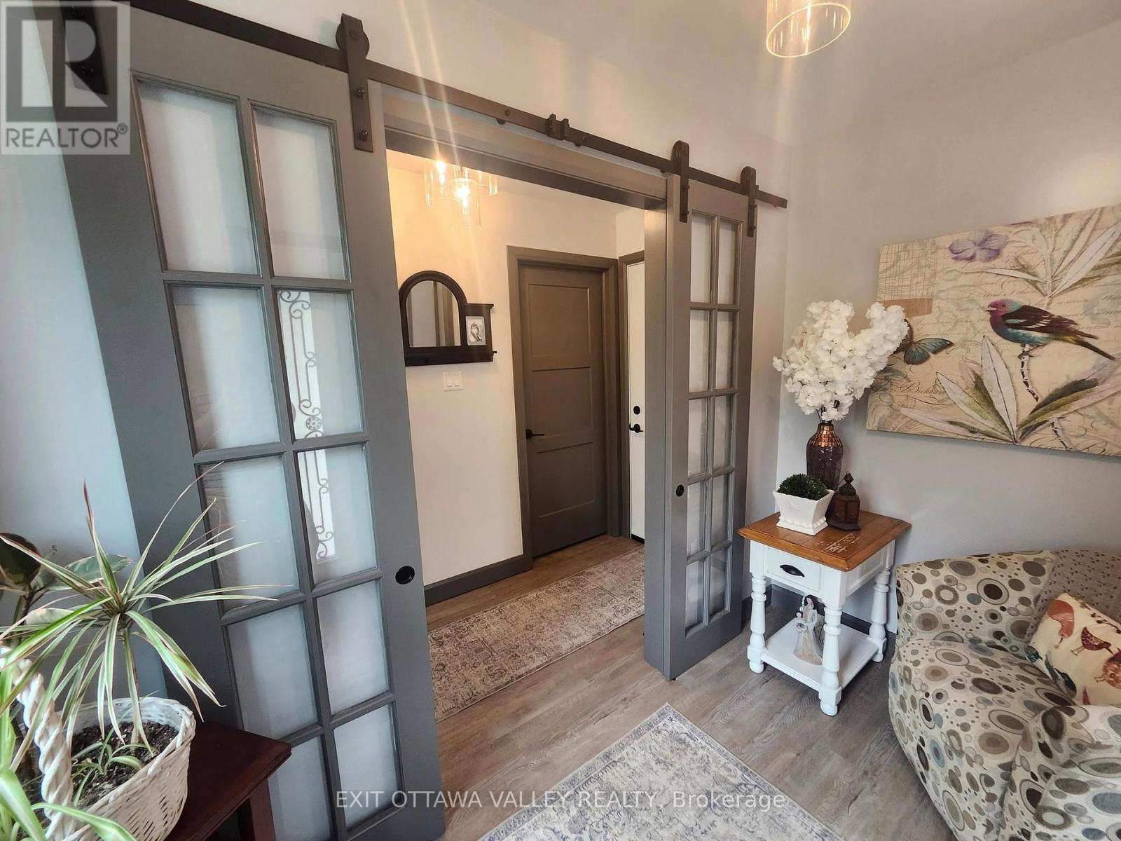 1485 Rapid Road, Whitewater Region, Ontario K0J 2L0 - Photo 12 - X12630684