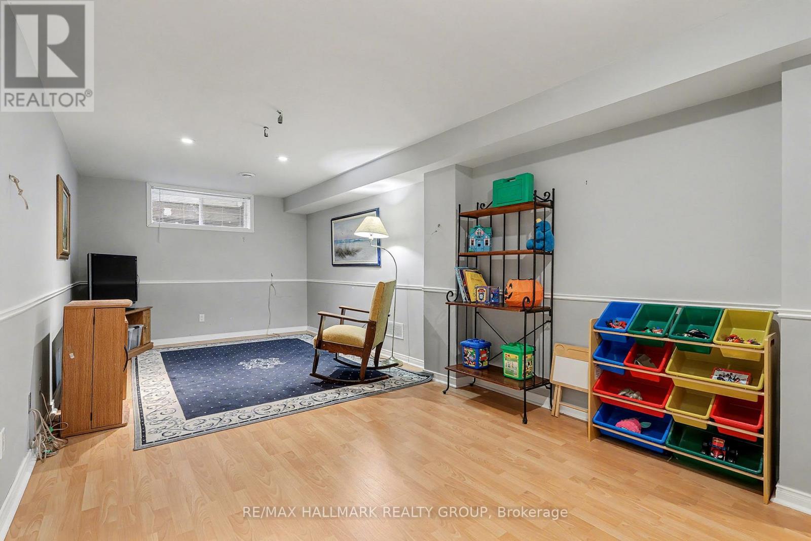 1690 Jobin Crescent, Ottawa, Ontario  K1J 1C5 - Photo 17 - X12630646