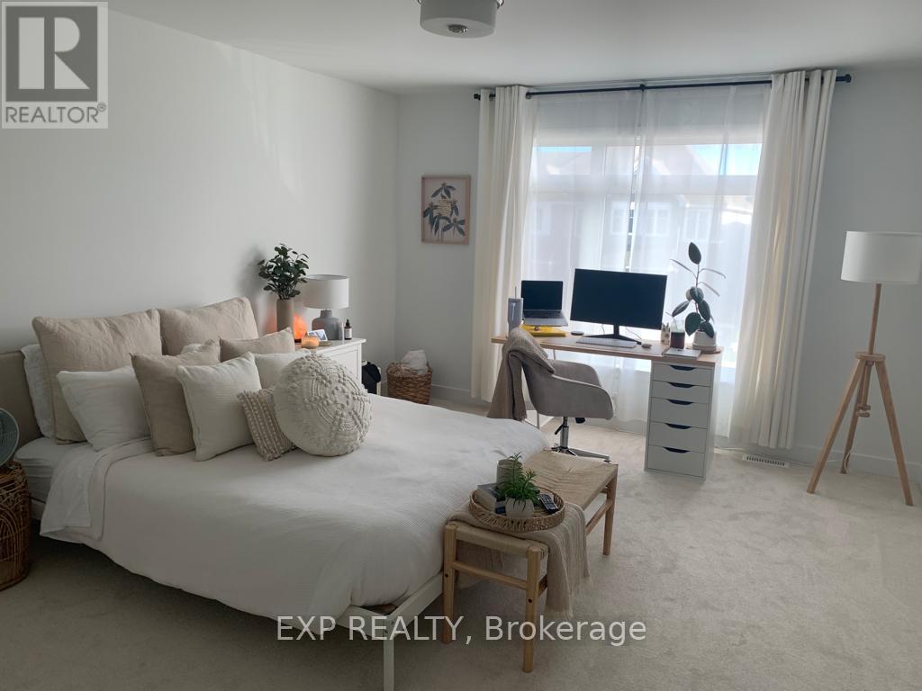 2400 Goldhawk Drive, Ottawa, Ontario K2S 2X4 - Photo 12 - X12630720