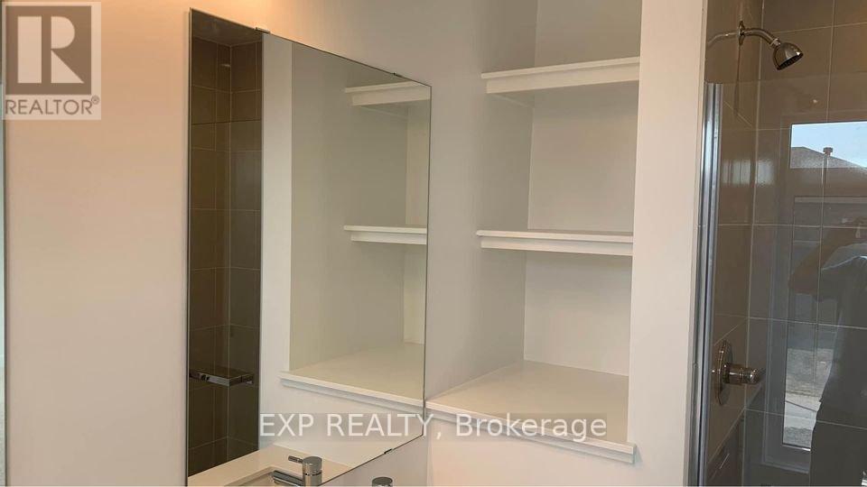 2400 Goldhawk Drive, Ottawa, Ontario K2S 2X4 - Photo 14 - X12630720