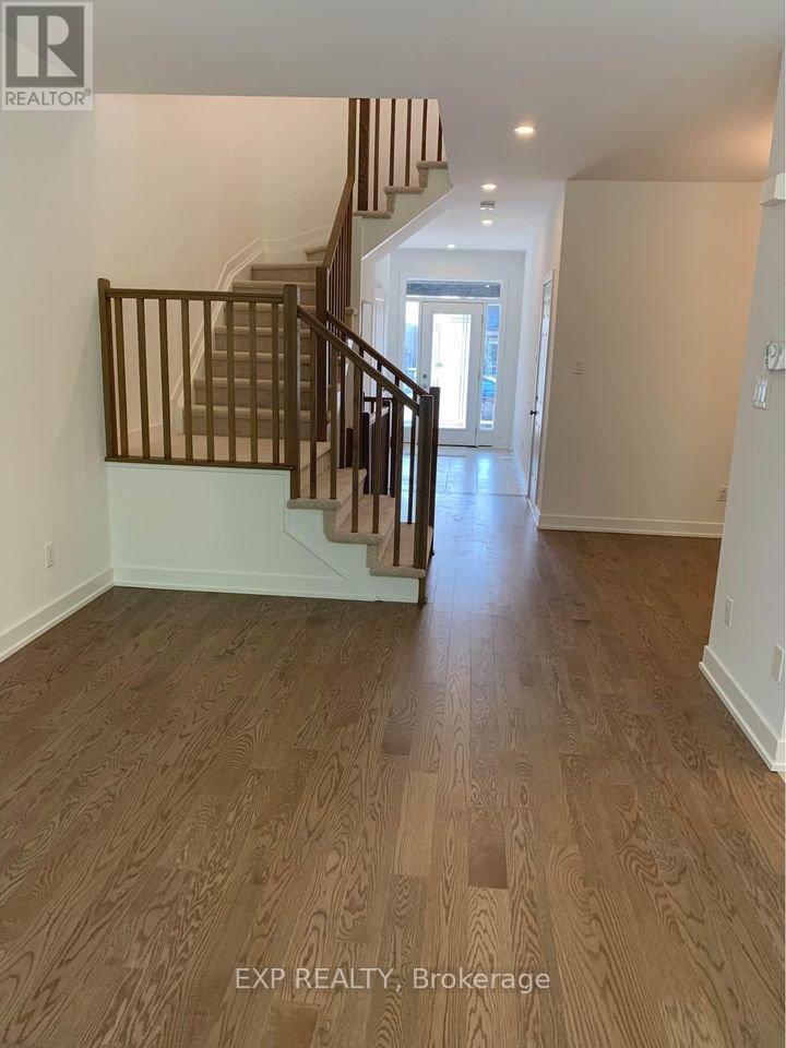 2400 Goldhawk Drive, Ottawa, Ontario K2S 2X4 - Photo 5 - X12630720