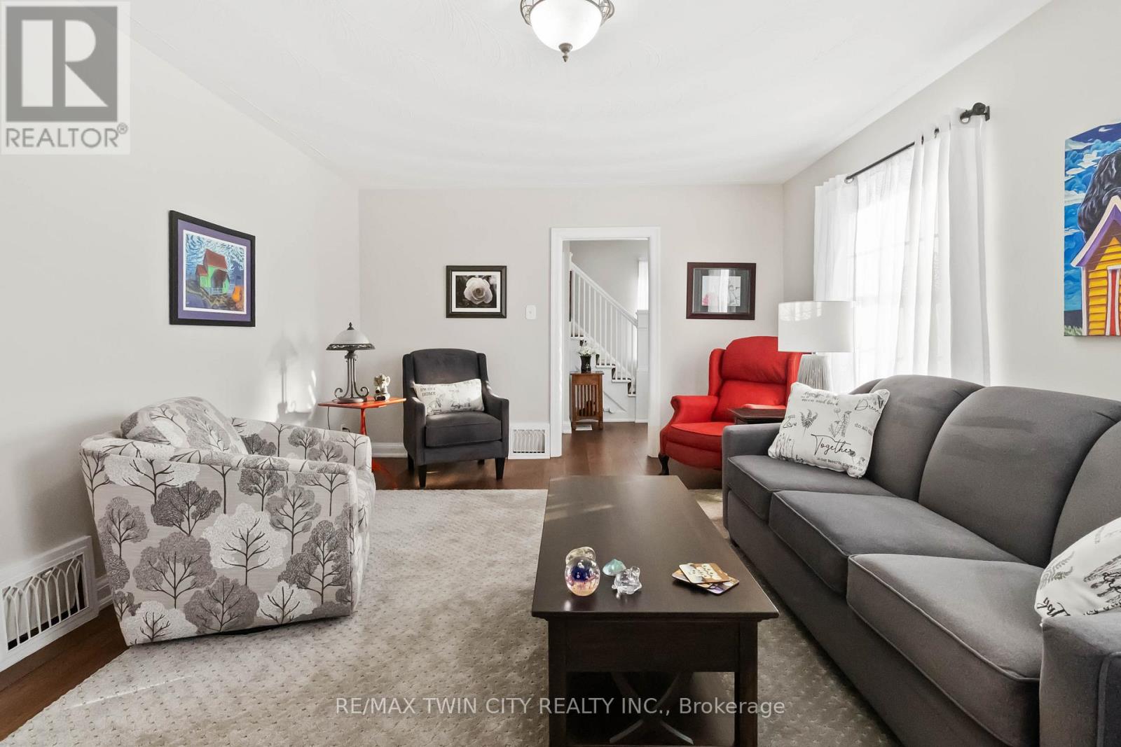 19 Baldwin Avenue, Brantford, Ontario  N3S 1H6 - Photo 7 - X12630572