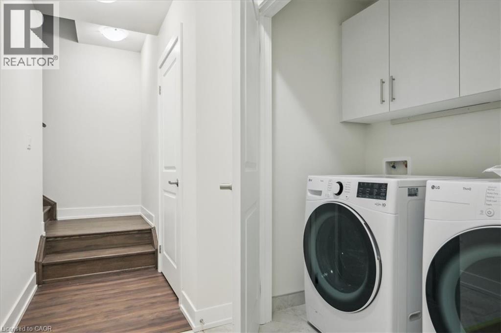 1237 Anthonia Trail, Oakville, Ontario  L6H 7Y8 - Photo 4 - 40793294