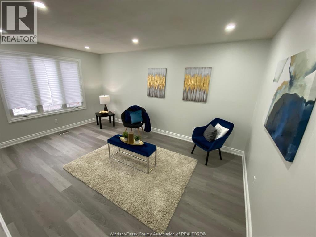 3563 Bloomfield, Windsor, Ontario N9C 1R8 - Photo 8 - 25031639