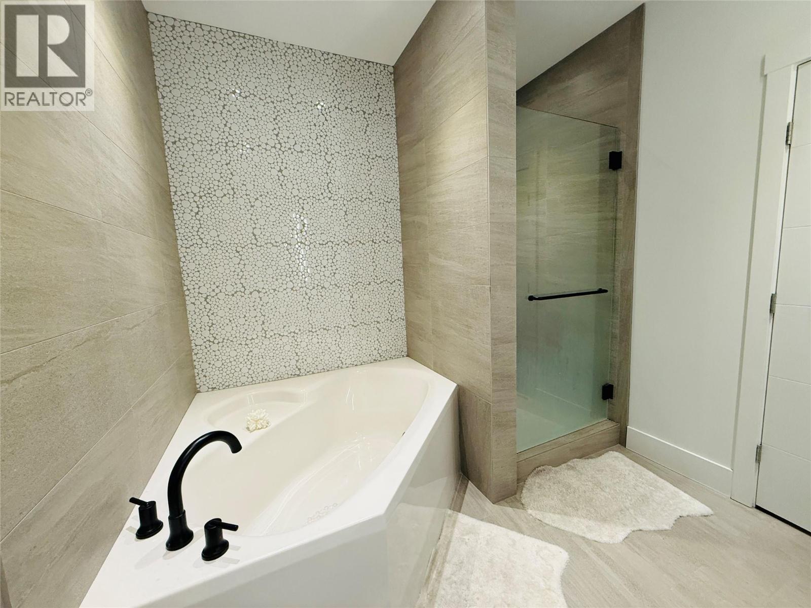 7291 Prospector Avenue Unit# 501, Radium Hot Springs, British Columbia V0A 1M0 - Photo 12 - 10371029