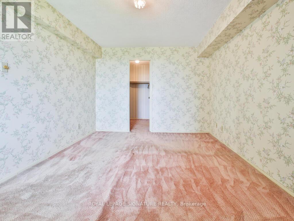 F19 - 288 Mill Road, Toronto, Ontario  M9C 4X7 - Photo 14 - W12437510