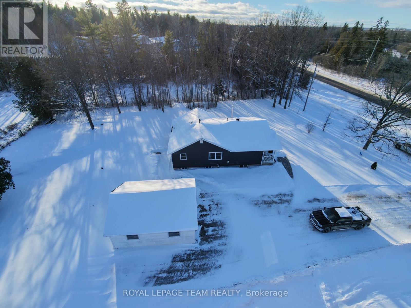 1157 Hwy 132 Highway, Admaston/bromley, Ontario  K7V 3Z5 - Photo 37 - X12598856