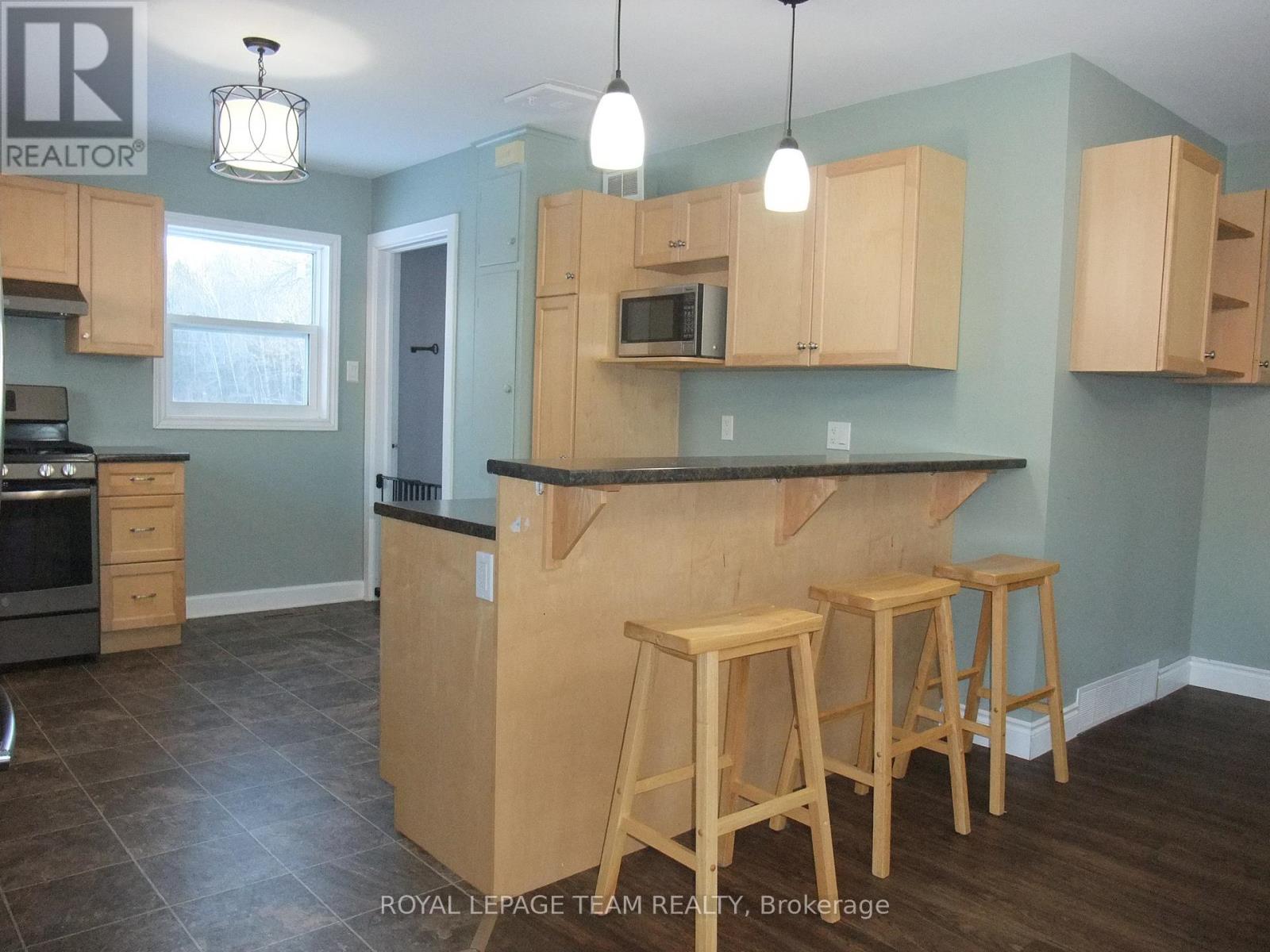 1157 Hwy 132 Highway, Admaston/bromley, Ontario  K7V 3Z5 - Photo 8 - X12598856