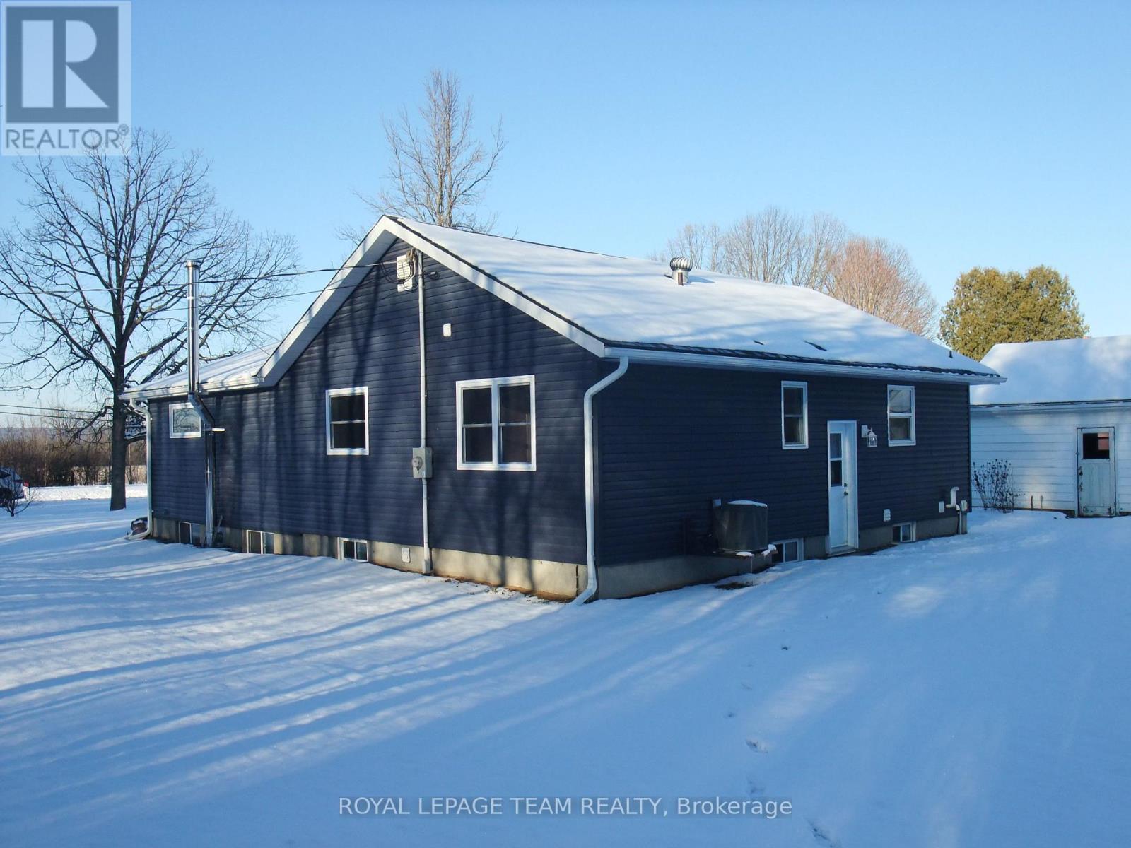 1157 Hwy 132 Highway, Admaston/bromley, Ontario  K7V 3Z5 - Photo 5 - X12598856