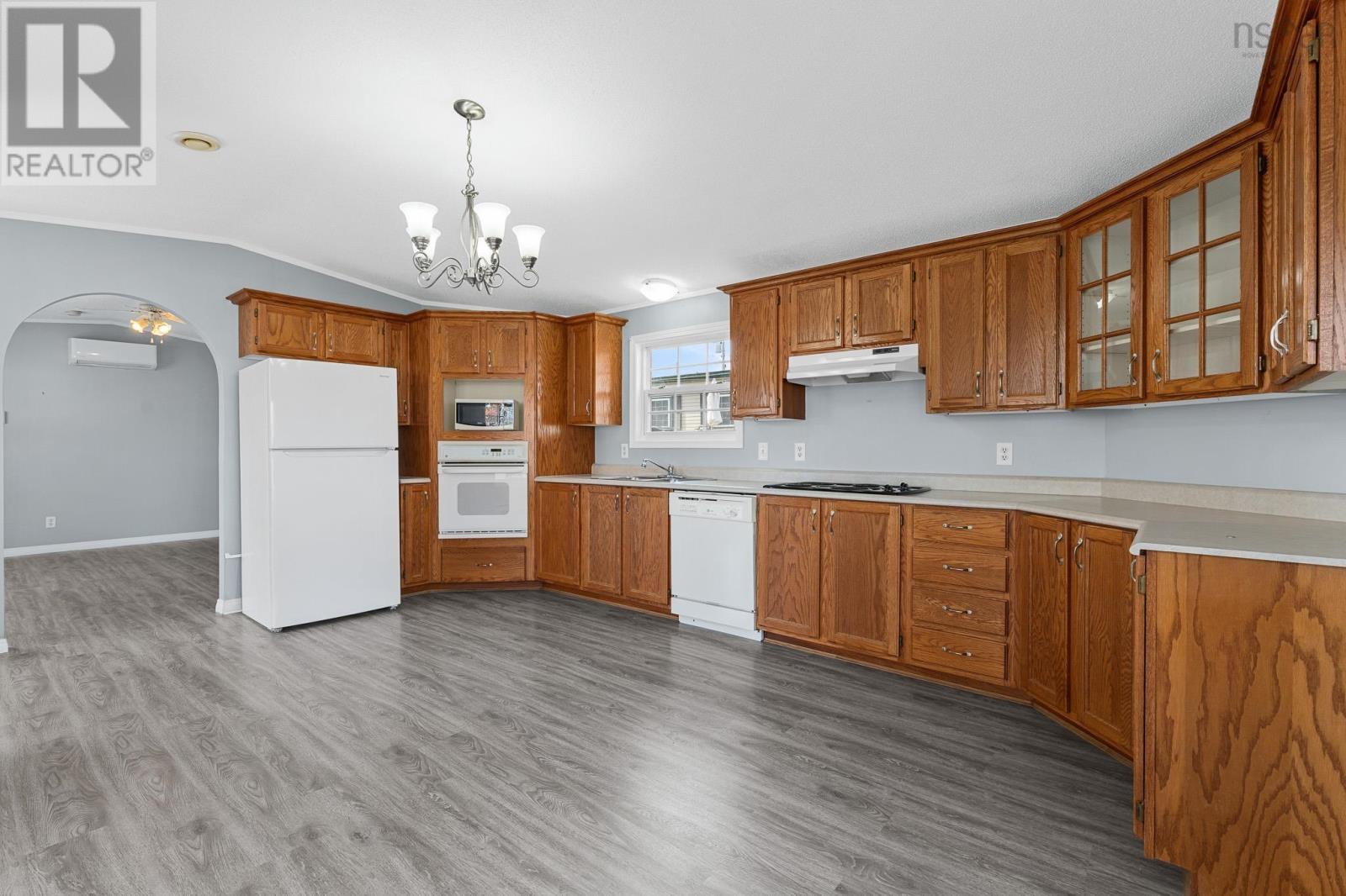 13 Eighth Street, Lucasville, Nova Scotia  B4B 0C9 - Photo 12 - 202525921