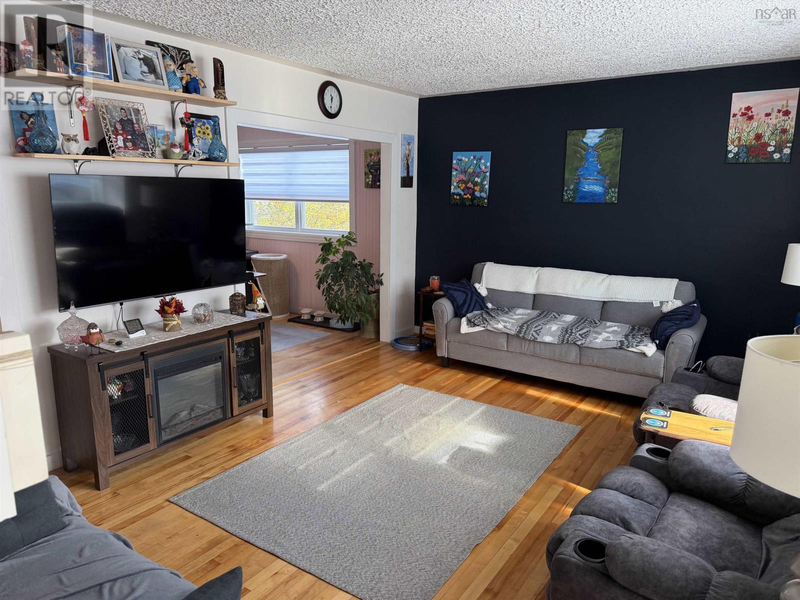 365 Bennett Street, New Glasgow, Nova Scotia  B2H 1X3 - Photo 3 - 202527569