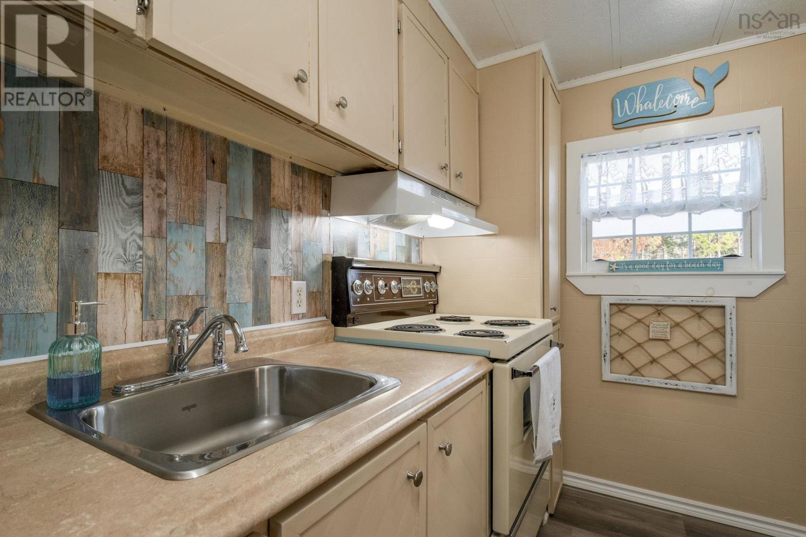 8 Olympic Avenue, New Minas, Nova Scotia  B4N 3T8 - Photo 7 - 202527756