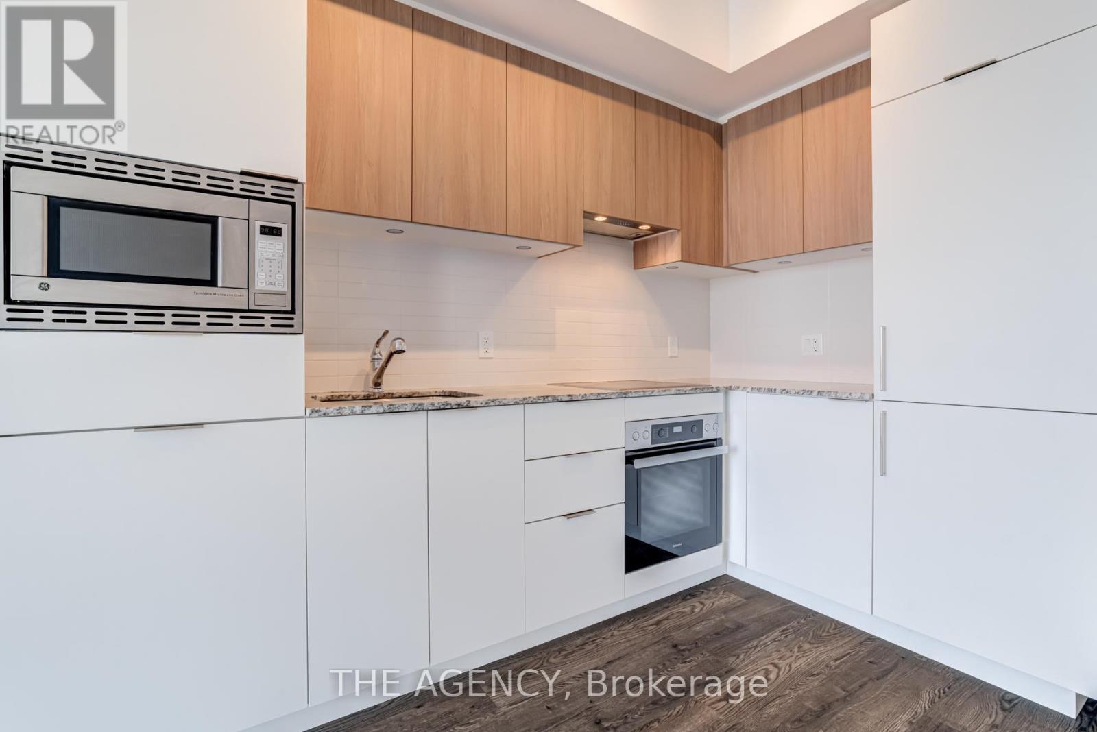 2603 - 50 O'neil Road, Toronto, Ontario  M3C 0R1 - Photo 4 - C12630700