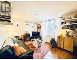 D - 132 AVENUE ROAD, Toronto, Ontario