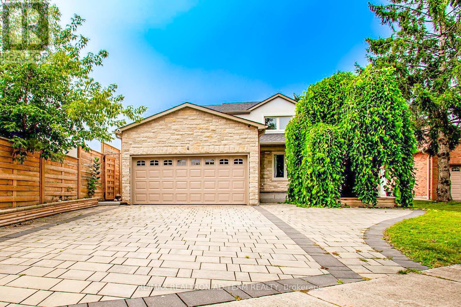 4 GILMOUR DRIVE, Ajax, Ontario
