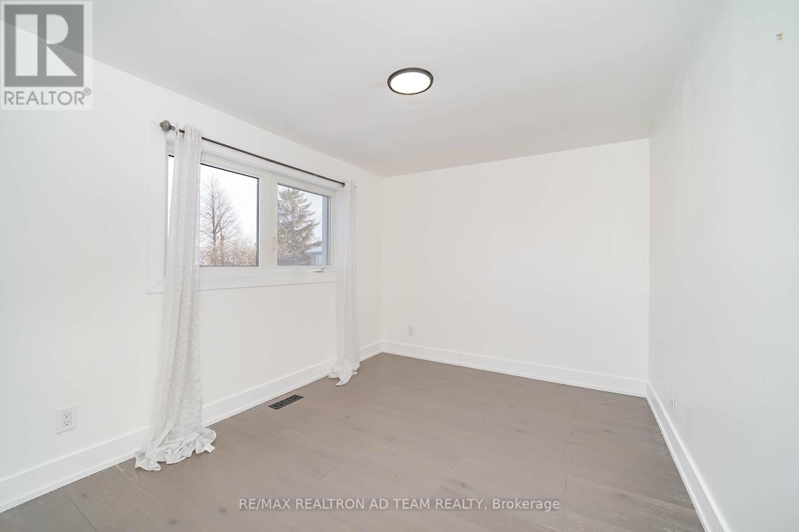 4 Gilmour Drive, Ajax, Ontario  L1S 5J9 - Photo 28 - E12630660