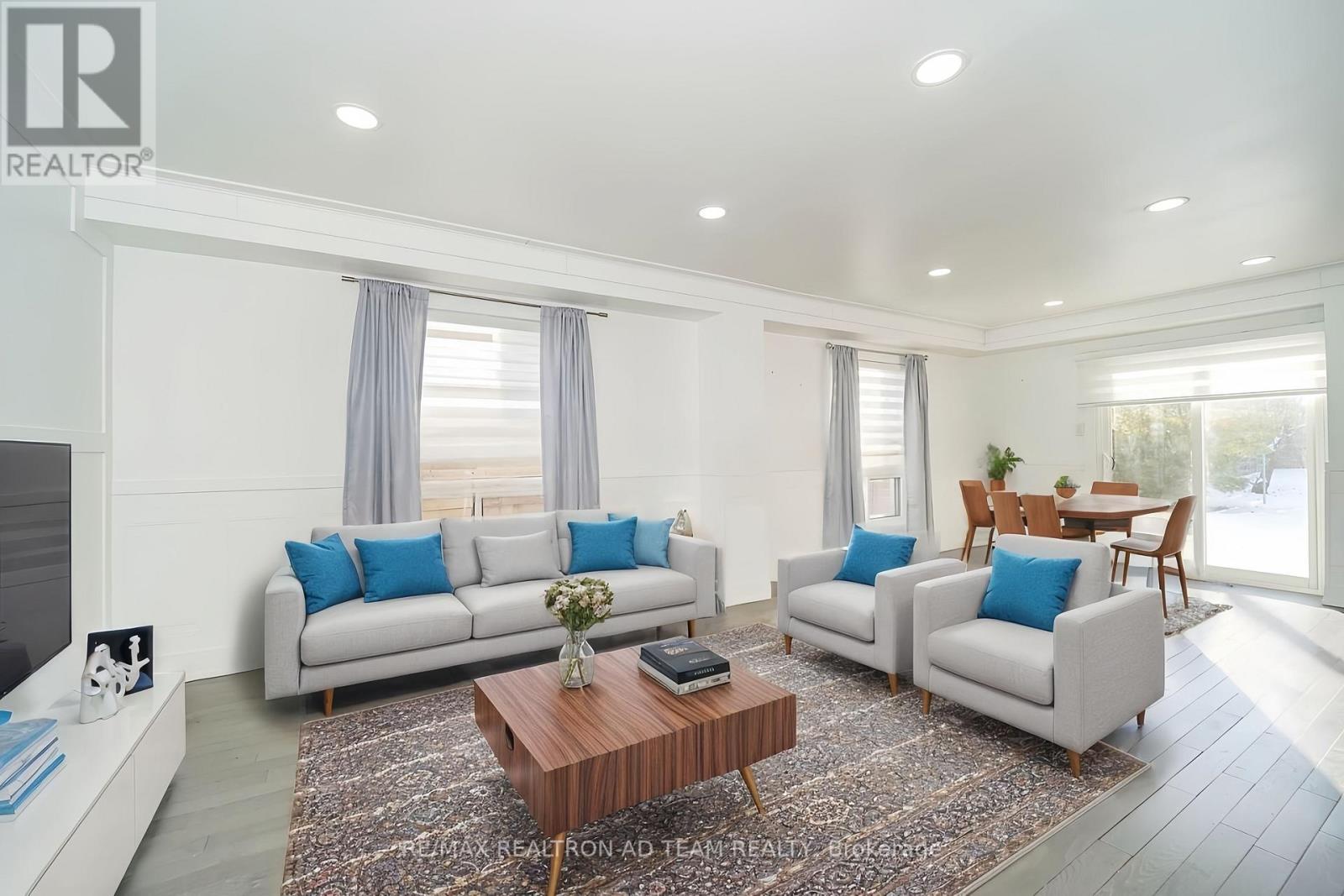 4 Gilmour Drive, Ajax, Ontario  L1S 5J9 - Photo 7 - E12630660